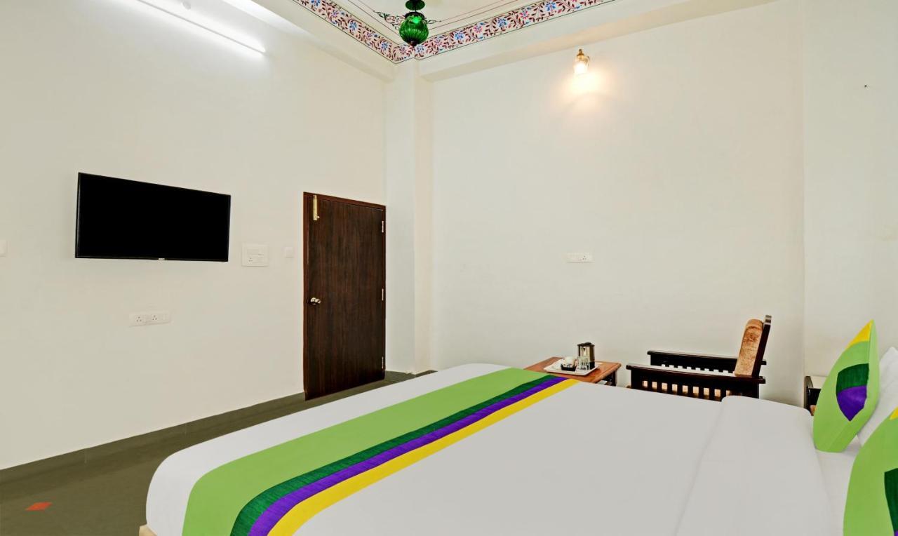 Hotel Treebo Khakhri Haveli à Udaipur Extérieur photo