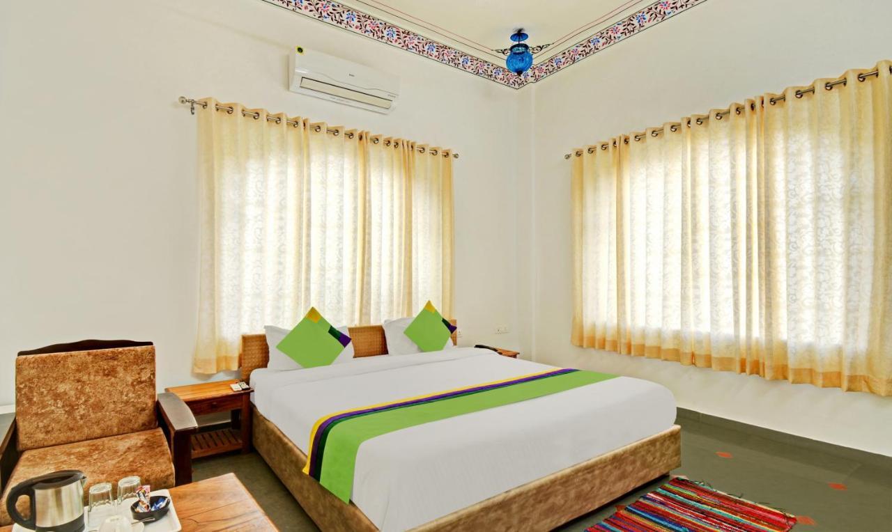 Hotel Treebo Khakhri Haveli à Udaipur Extérieur photo